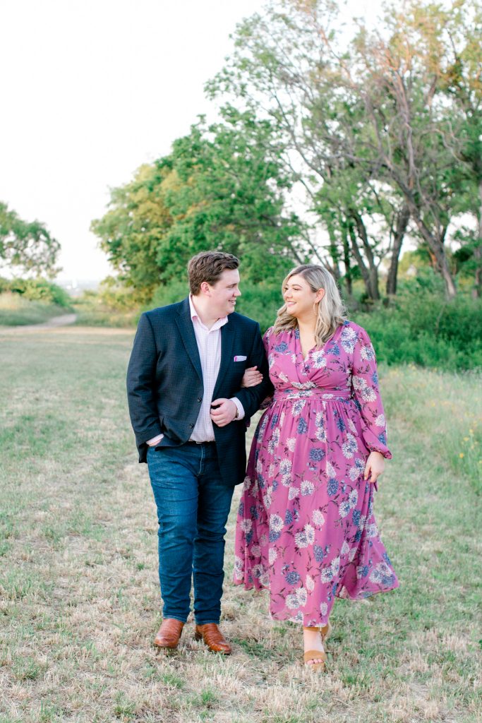 Maddie & Chris Engagement Session at Tandy Hills Natural Area | Sami Kathryn Photography | Dallas DFW Fort Worth Wedding and Portrait Photographer