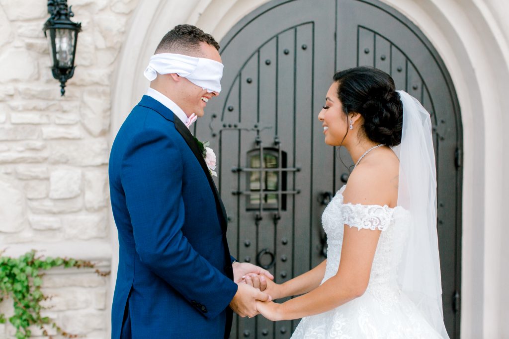 Jasmine & Josh Wedding at Knotting Hill Place | Dallas DFW Wedding Photographer | Sami Kathryn Photography