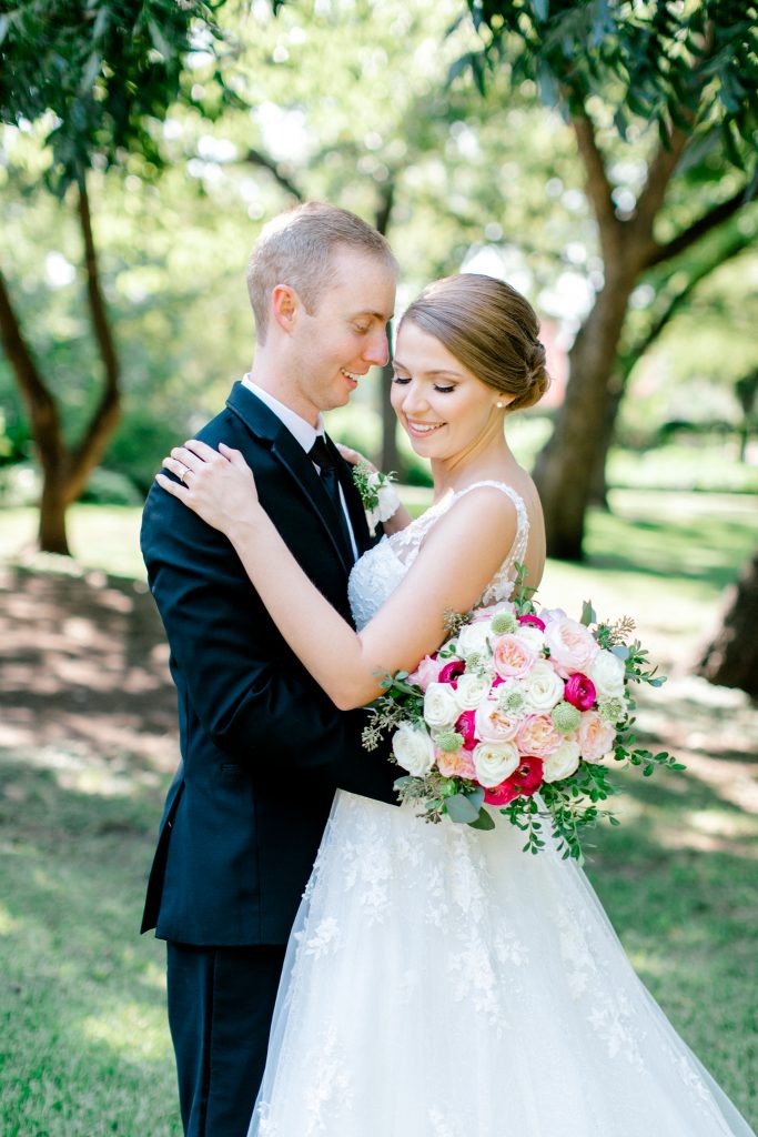 Emily & Pierce Wedding at Texas Discovery Gardens & Christ the King Church | Dallas Wedding Photographer | Sami Kathryn Photography