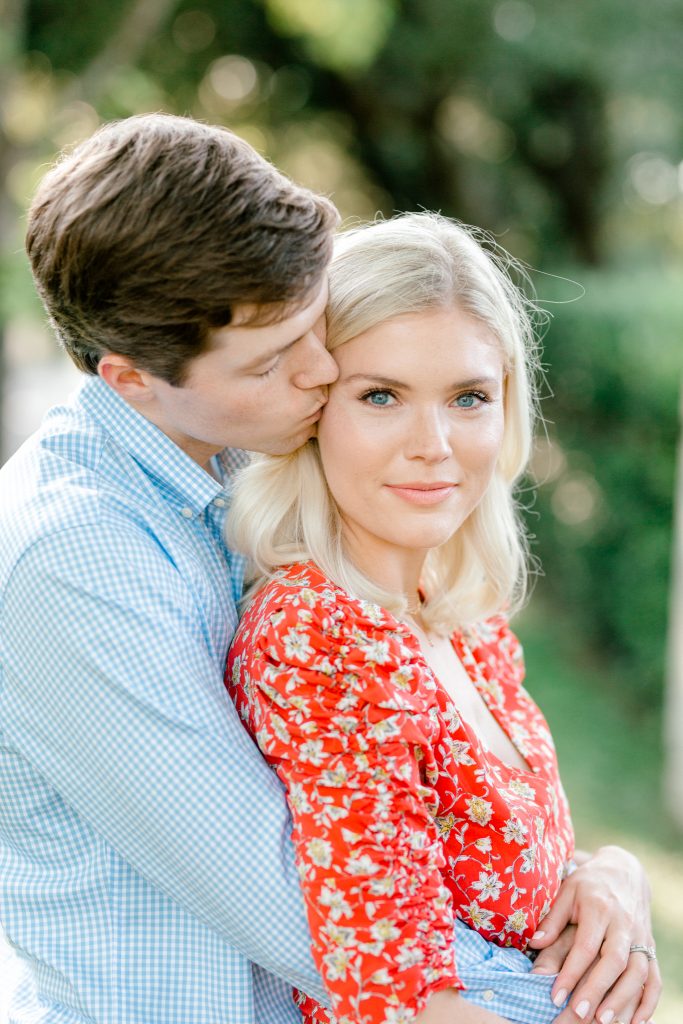Lindsey & Will's Anniversary Session at Lakeside Park in Dallas, Texas | Sami Kathryn Photography