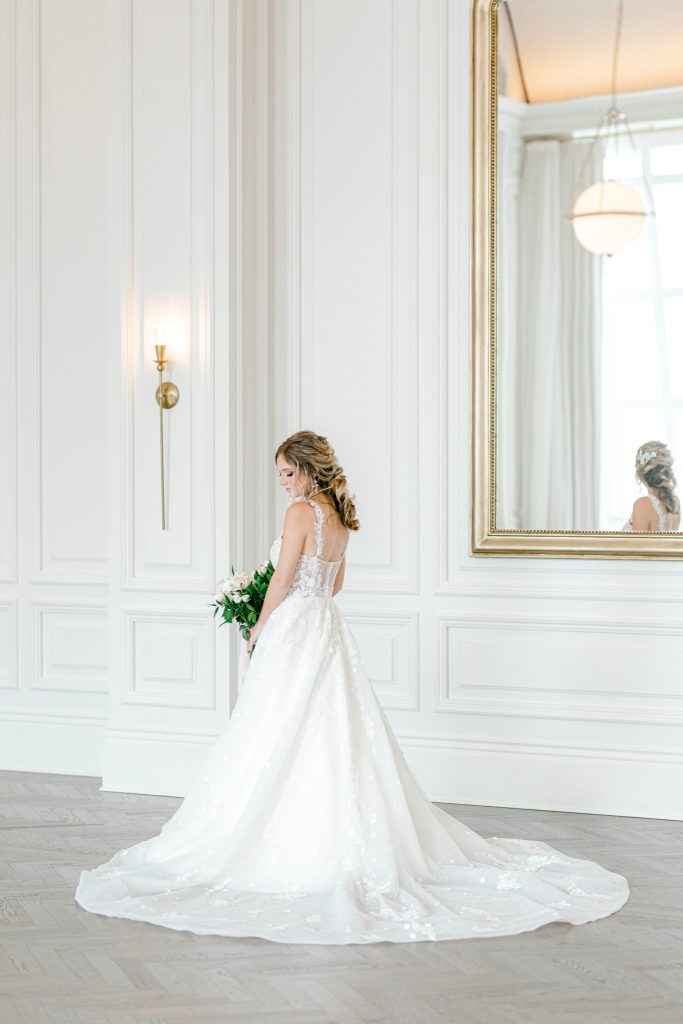Wedding Inspiration at the Adolphus 19th Floor Ballroom | Dallas Wedding Photographer | Sami Kathryn Photography