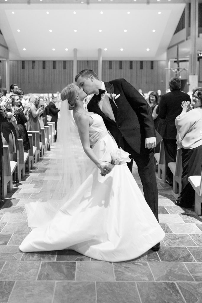 Abby & James | Colleyville Good Shepherd Catholic Church Wedding | Dallas Wedding Photographer