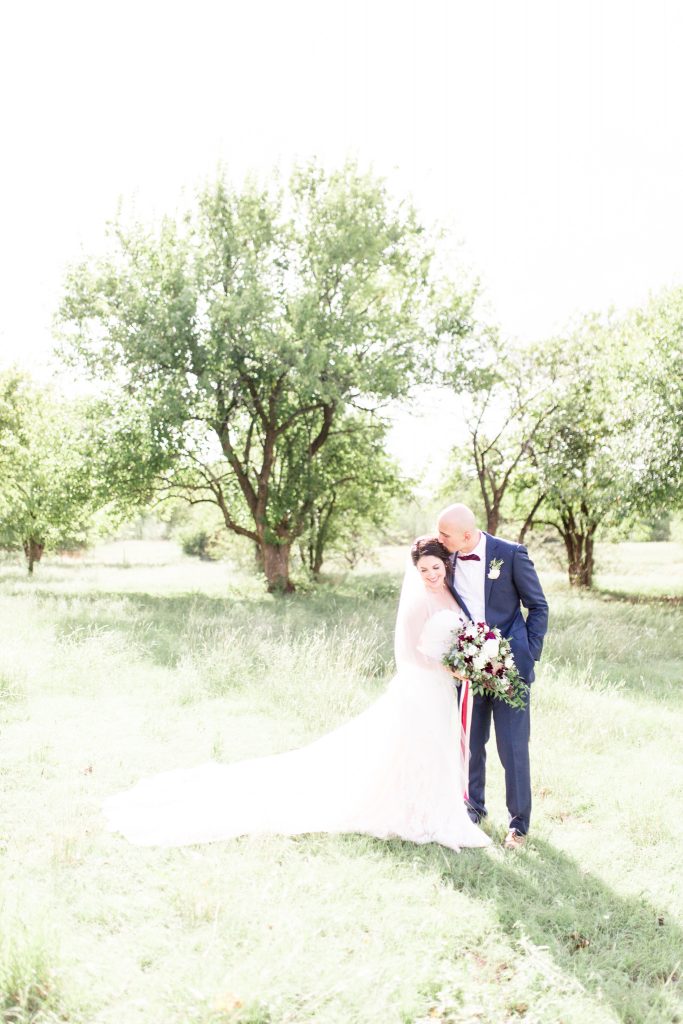 Nick & Sam Wedding | The Nest at Ruth Farms | Sami Kathryn Photography | Dallas Wedding Photographer