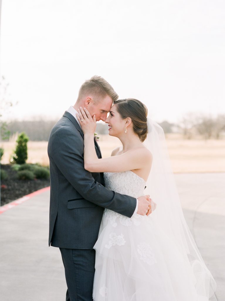 Wedding Inspiration | The Nest at Ruth Farms | DFW Dallas Wedding Photographer | Sami Kathryn Photography