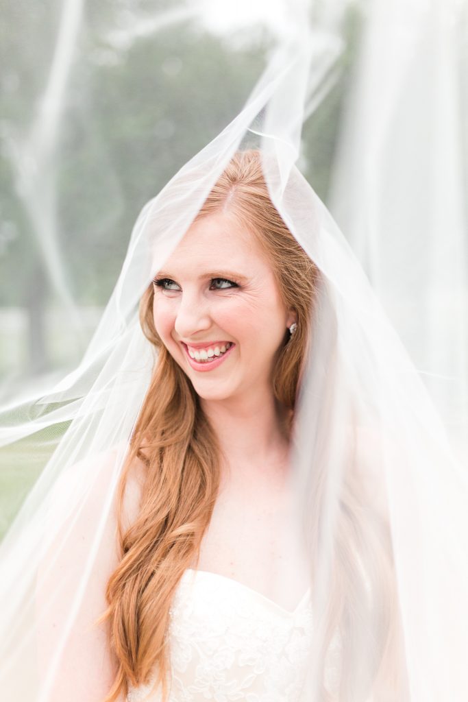Ashley Bridal Portraits | Lone Star Mansion Burleson, Texas | Sami Kathryn Photography | DFW Wedding Photography