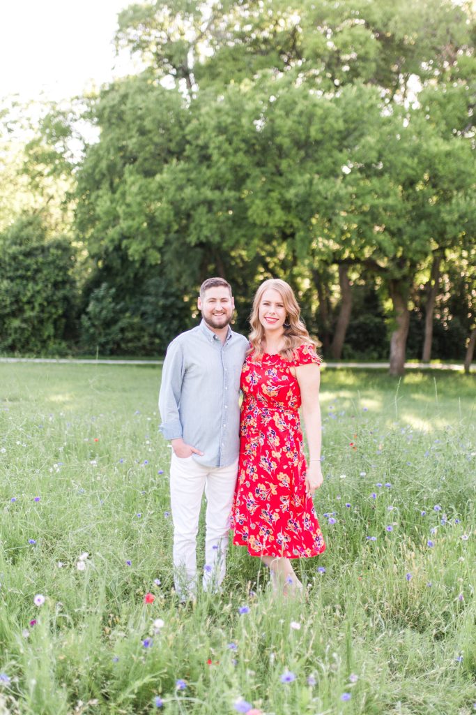 Julie & Jake Engagement Session | Dallas DFW Wedding Photographer | Prairie Creek Park | Sami Kathryn Photography
