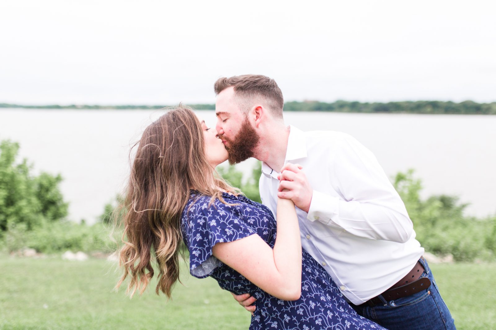 Renee & Steve Engagement Session | White Rock Lake | Dallas DFW Texas Wedding Photographer | Sami Kathryn Photography