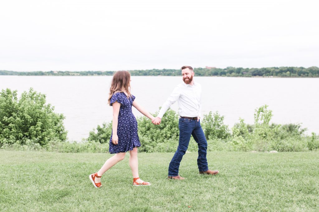 Renee & Steve Engagement Session | White Rock Lake | Dallas DFW Texas Wedding Photographer | Sami Kathryn Photography