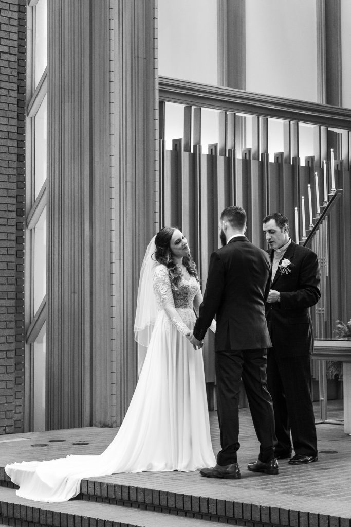 Renee & Steve | Marty Leonard Community Chapel | Dallas Fort Worth DFW Wedding Photographer | Sami Kathryn Photography