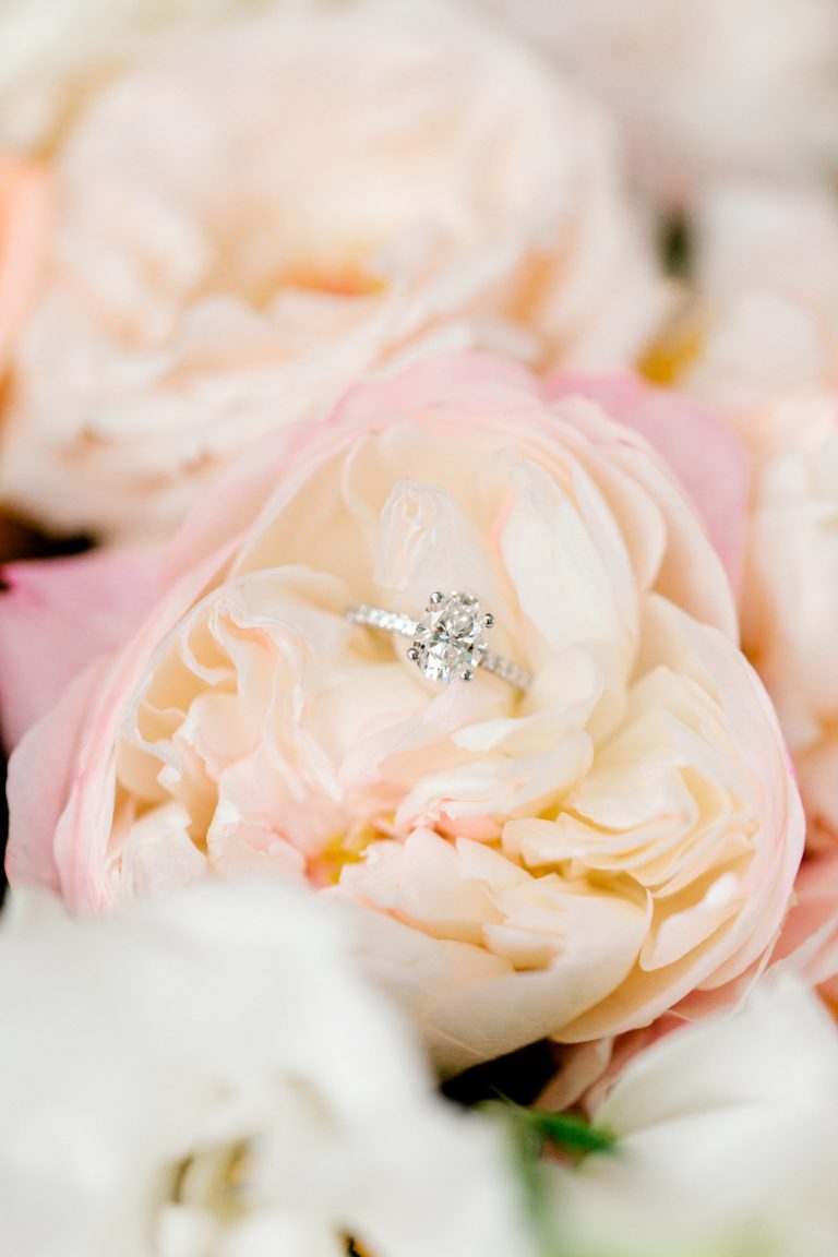 lexi wedding bouquet