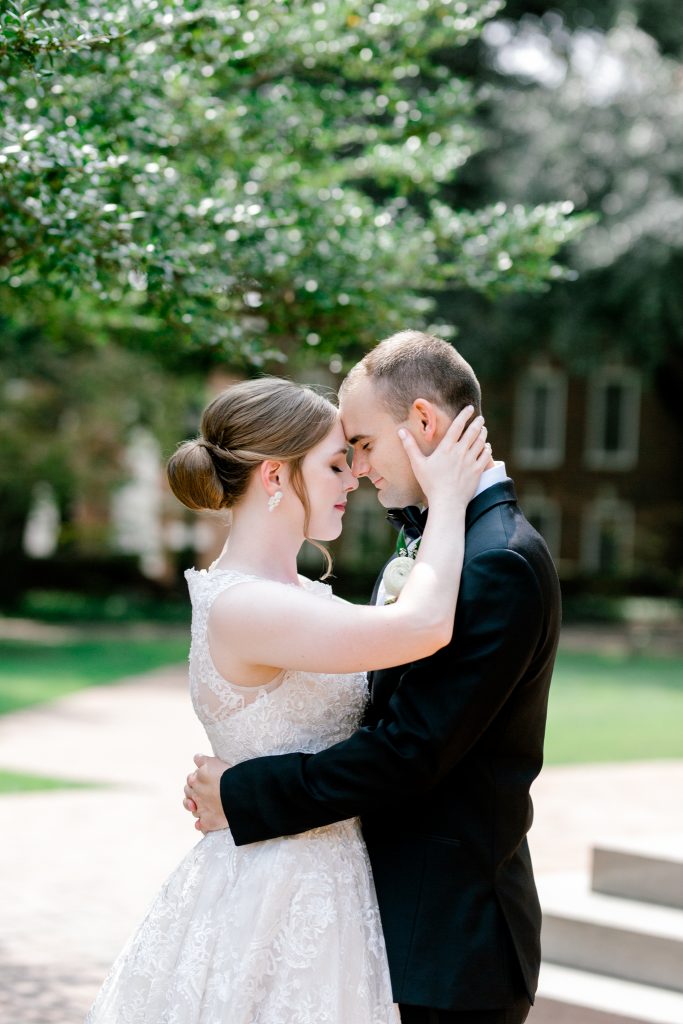 Lucy & Wynne Wedding at Perkins Chapel and Park City Club | Dallas Wedding Photographer | Sami Kathryn Photography