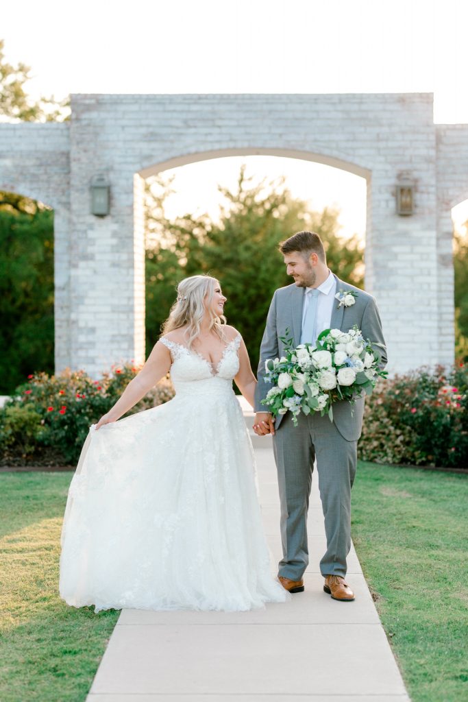 Tiffany & Josh Wedding at The Grand Ivory in Leonard Texas | Dallas Wedding Photographer DFW | Sami Kathryn Photography