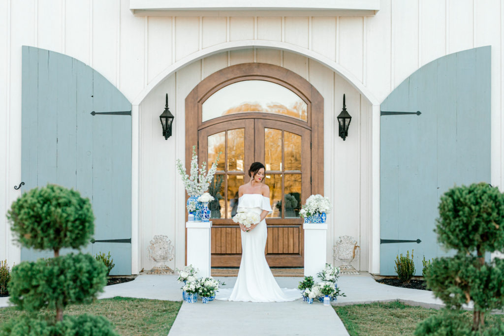 French Farmhouse Wedding Inspiration | Sami Kathryn Photography | Dallas Wedding Photographer