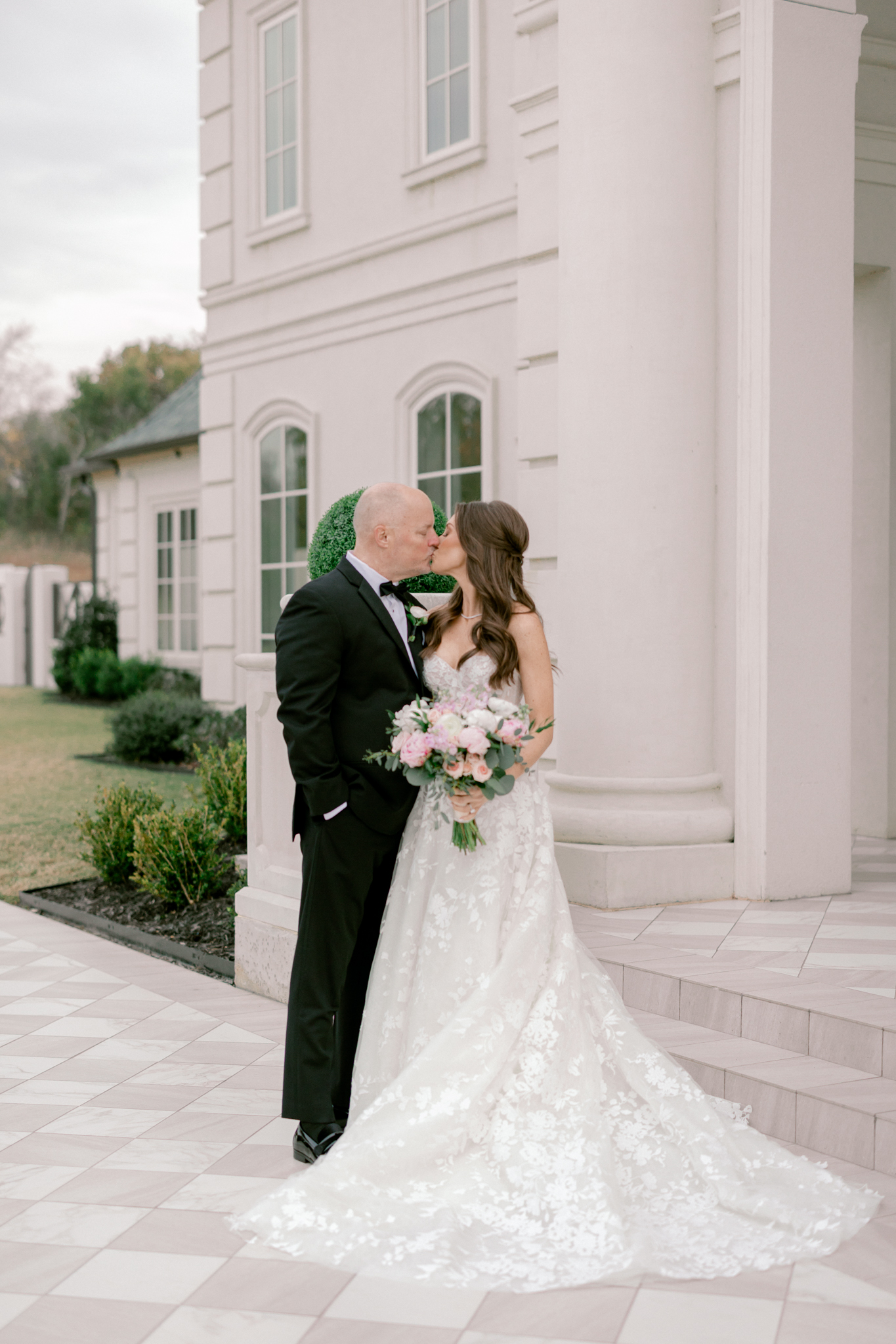 Kara & Kyle’s Wedding at the Hillside Estate | Dallas Wedding